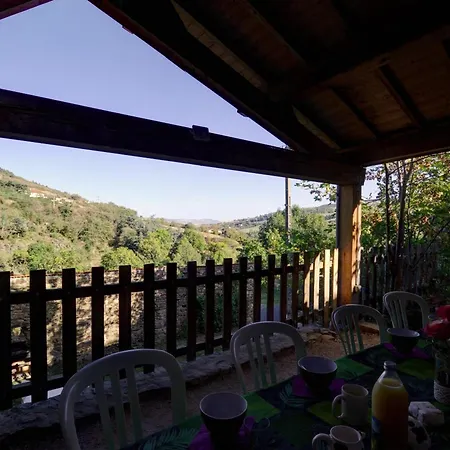 Holiday home Spacieux Avec Terrasse Couverte, Proche Parc Du Pilat, Ideal Pour Groupes Et Activites De Plein Air - Fr-1-496-73 *